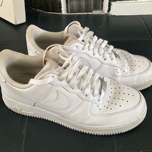 Nike Air Force 1